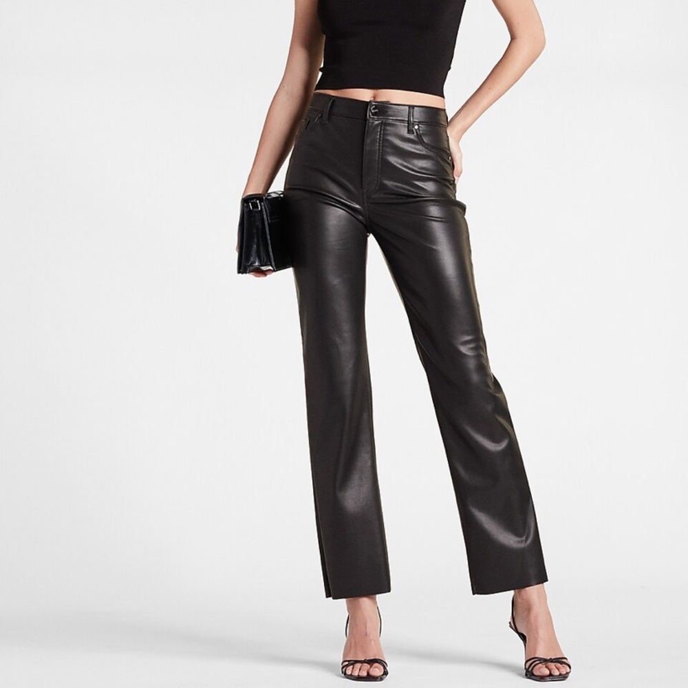 Express Super High Waisted Faux Leather Modern Straight Pant 4L